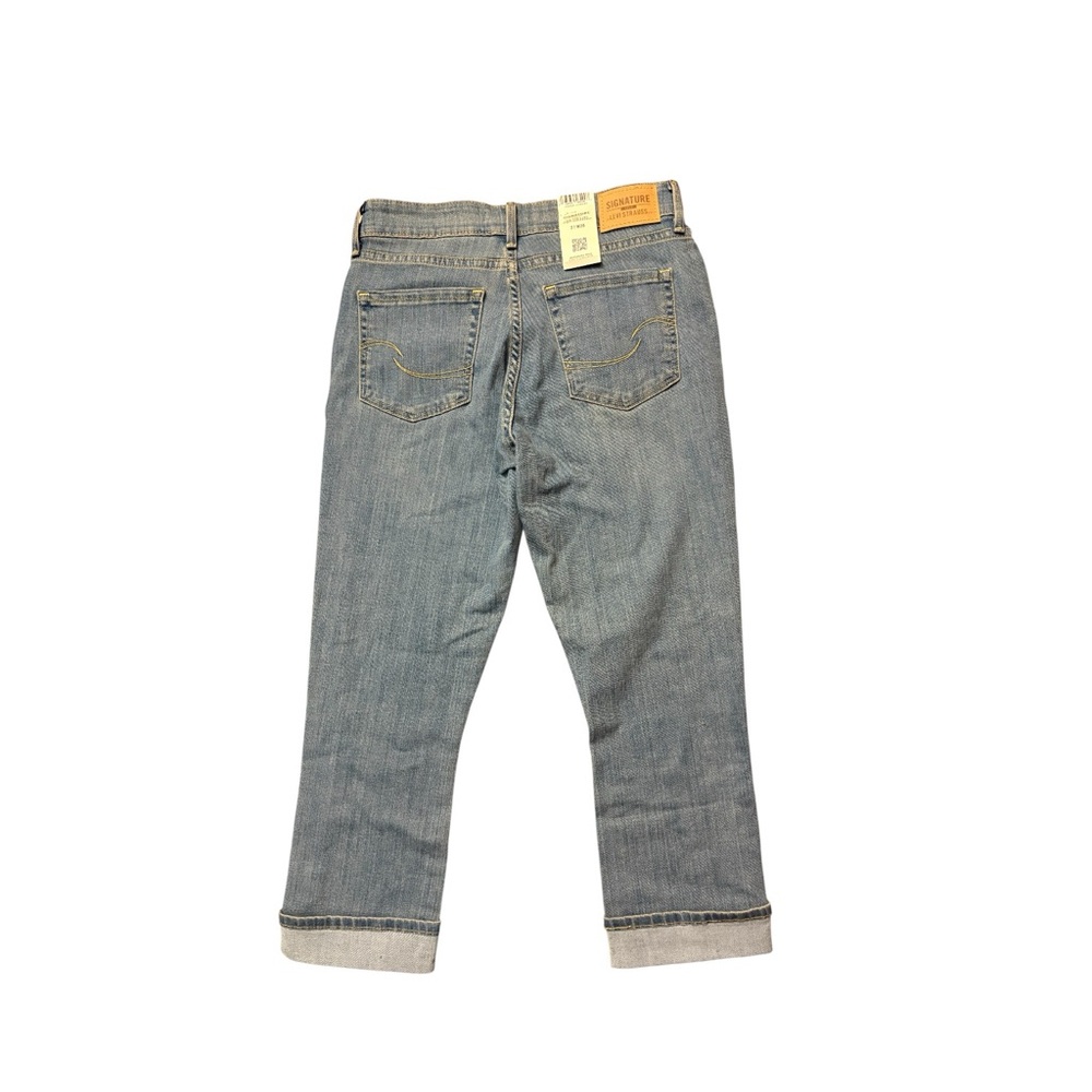 Levi’s - Picture 2 of 2